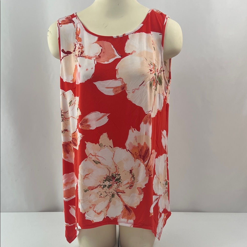 NWOT JM Studio Career Red & Cream Floral Blouse Asymmetrical Hem‎ Multiple Sizes